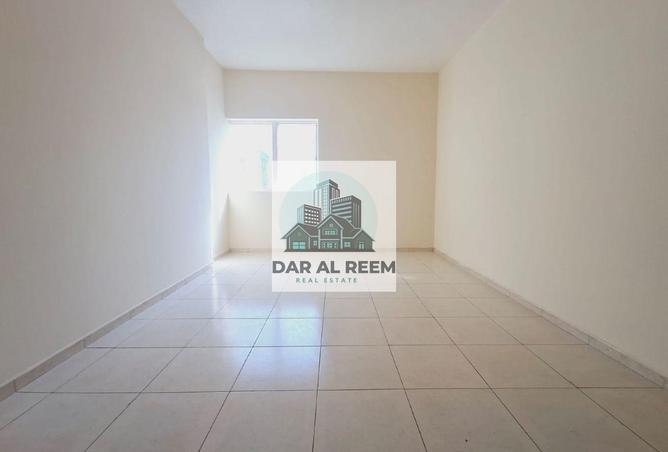87899383 - Property Image 3