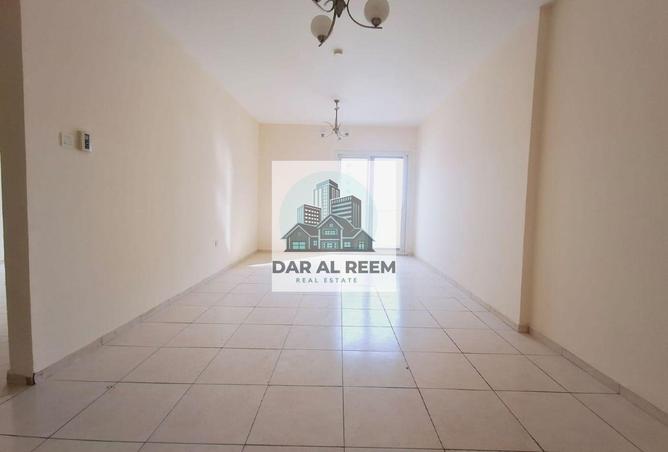 87899383 - Property Image 2