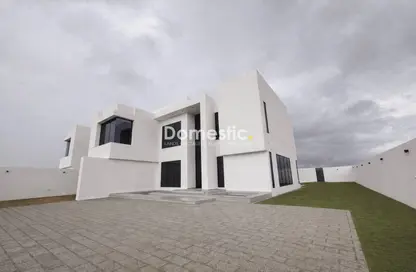 Villa - 4 Bedrooms - 5 Bathrooms for rent in Al Aweer 1 - Al Aweer - Dubai