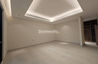 Villa - 4 - 5 for rent in Al Aweer 1 - Al Aweer - Dubai