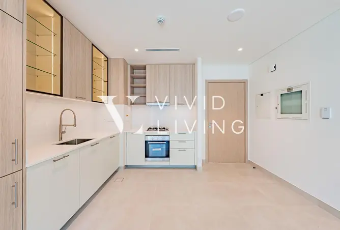 156008002 - Property Image 2