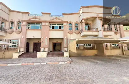 Villa - 4 Bedrooms - 7 Bathrooms for rent in Khalifa City A Villas - Khalifa City A - Khalifa City - Abu Dhabi