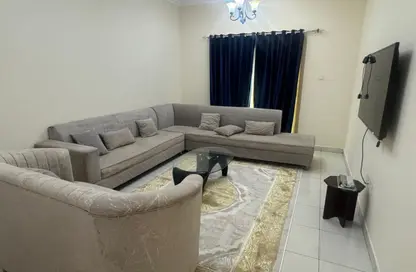 شقة - 3 غرف نوم - 4 حمامات للايجار في التعاون - الشارقة