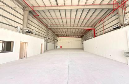 Warehouse - Studio - 1 Bathroom for rent in Dubai Investment Park 1 (DIP 1) - Dubai Investment Park (DIP) - Dubai