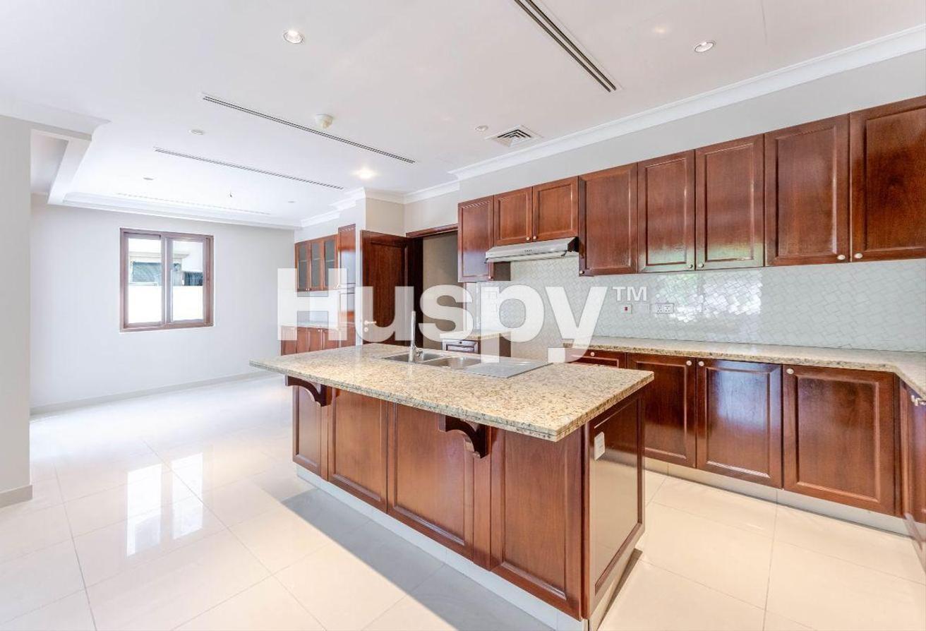 Vacant Soon | Close to Pool | Open Plan photo 4