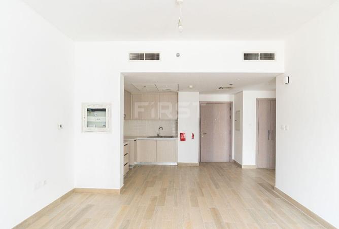 71119609 - Property Image 2