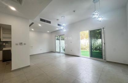 Townhouse - 3 - 4 for sale in Amaranta 1 - Amaranta - Villanova - Dubai Townhouse - 3 - 4 for sale in Amaranta 1 - Amaranta - Villanova - Dubai