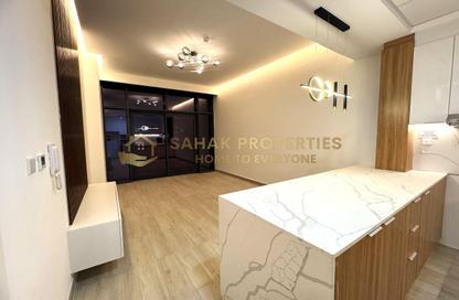 Apartment - 1 Bedroom - 2 Bathrooms for sale in The East Crest by Meteora - District 17 - Jumeirah Village Circle - Dubai