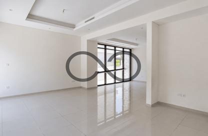 Villa - 3 Bedrooms - 5 Bathrooms for rent in Flora - Damac Hills - Dubai