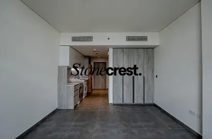 شقة - 1 حمام للايجار في مساكن فييرا - مدينة دبي للإنتاج (اي ام بي زد) - دبي