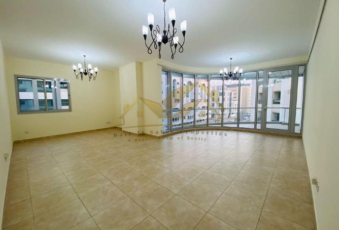 123842071 - Property Main Image