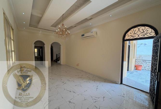 117263849 - Property Image 3
