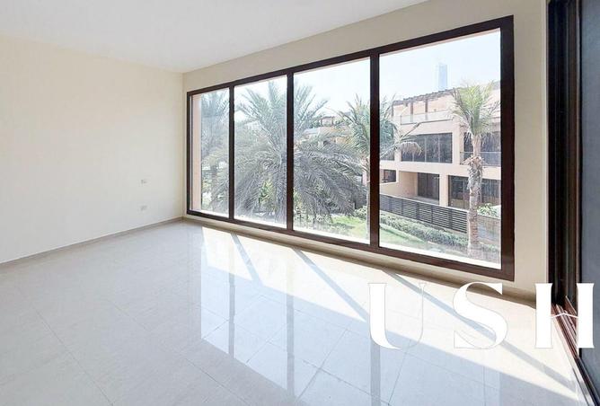 73840685 - Property Image 3