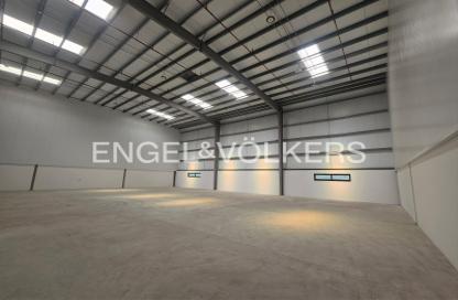 Warehouse - Studio for rent in Building 12 - Dubai Investment Park 2 (DIP 2) - Dubai Investment Park (DIP) - Dubai