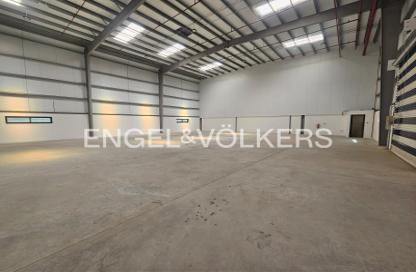 Warehouse - Studio for rent in Building 12 - Dubai Investment Park 2 (DIP 2) - Dubai Investment Park (DIP) - Dubai