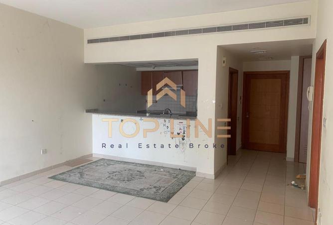 68281734 - Property Image 3