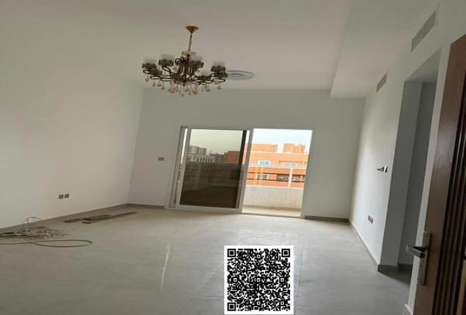 69890937 - Property Image 2