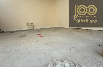 مستودع - استوديو - 1 حمام للايجار في أم الثعوب - أم القيوين