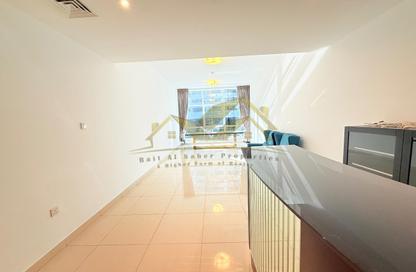Apartment - 3 Bedrooms - 4 Bathrooms for rent in Duja Tower - Sheikh Zayed Road - Dubai