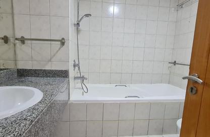 شقة - 2 غرف نوم - 3 حمامات للبيع في مبنى 158 - طراز حديث - ديسكفري جاردنز - دبي