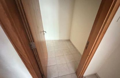 شقة - 2 غرف نوم - 3 حمامات للبيع في مبنى 158 - طراز حديث - ديسكفري جاردنز - دبي شقة - 2 غرف نوم - 3 حمامات للبيع في مبنى 158 - طراز حديث - ديسكفري جاردنز - دبي