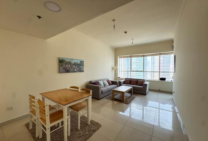 1BR |FURNISHED |BALCONY |CLOSED KITCHEN |LAKE VIEW photo 2