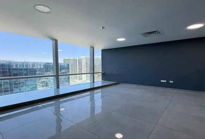 156018613 - Property Image 2