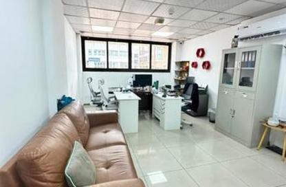 Business Centre - Studio - 1 Bathroom for rent in Al Kazim Building - Karama Park Area - Al Karama - Dubai Business Centre - Studio - 1 Bathroom for rent in Al Kazim Building - Karama Park Area - Al Karama - Dubai