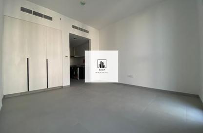 Apartment - Studio - 1 Bathroom for rent in The Link - East Village - Aljada - Sharjah
