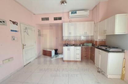 Apartment - Studio - 1 Bathroom for rent in Fire Station Road - Muwaileh - Sharjah