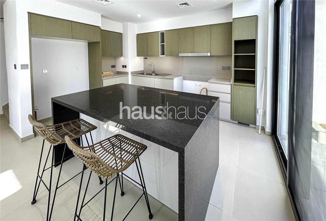 98685689 - Property Image 2