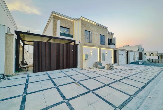5 BR Villa with 7000 Sqft Built-up Area