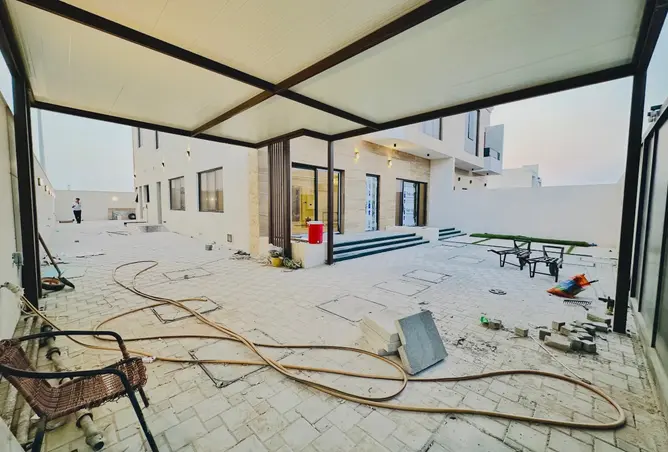 155102854 - Property Image 3