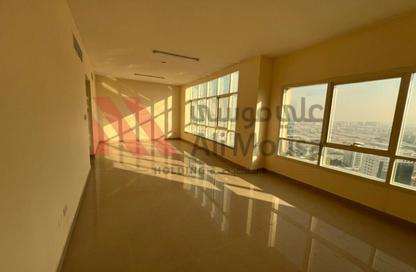 Apartment - 2 Bedrooms - 4 Bathrooms for rent in Ali Mousa Tower 1 - Al Majaz 2 - Al Majaz - Sharjah