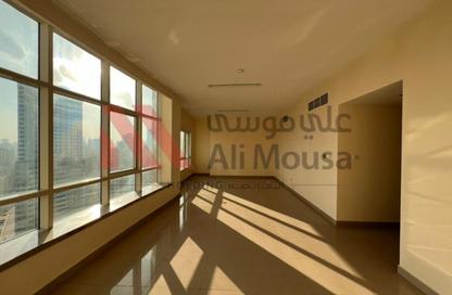 Apartment - 2 Bedrooms - 4 Bathrooms for rent in Ali Mousa Tower 1 - Al Majaz 2 - Al Majaz - Sharjah