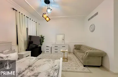 Apartment - Studio - 1 Bathroom for rent in Mushrif Gardens - Al Mushrif - Abu Dhabi