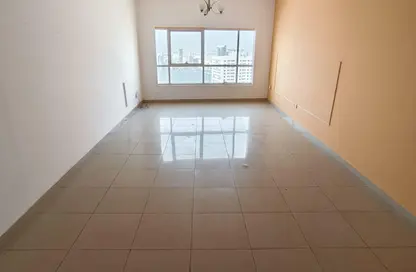 Apartment - 2 Bedrooms - 4 Bathrooms for rent in Al Khan Corniche - Al Khan - Sharjah