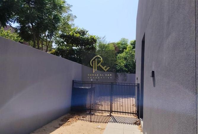 76974459 - Property Image 3