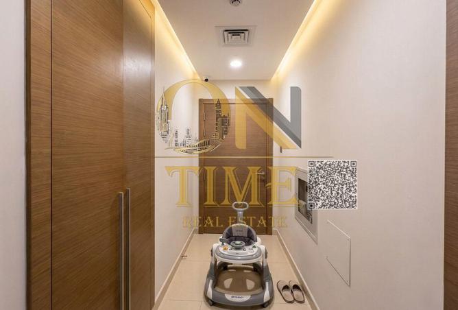 73842434 - Property Image 3