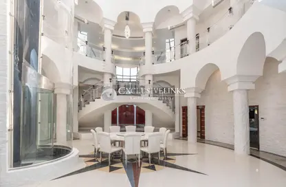 Villa - 7 Bathrooms for rent in Sector E - Emirates Hills - Dubai