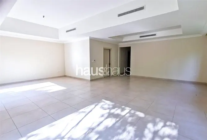 62873648 - Property Image 2