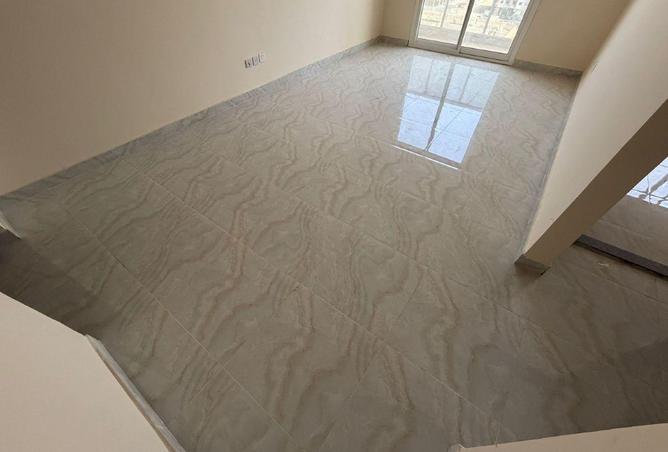 56967416 - Property Image 2