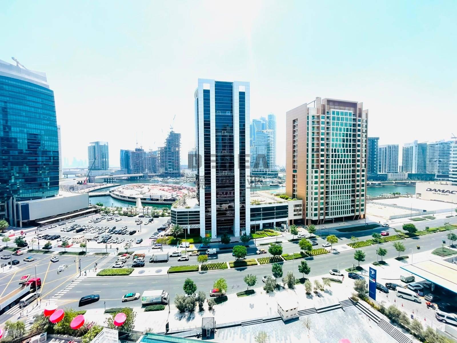 Canal | Spacious Layout | Vacant