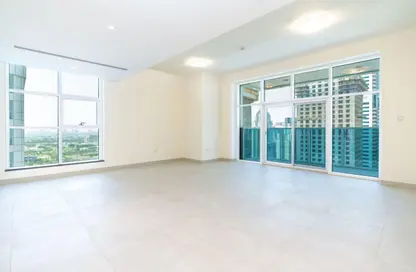 Apartment - 2 Bedrooms - 3 Bathrooms for sale in Marina Arcade Tower - Dubai Marina - Dubai