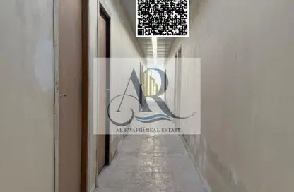 سكن عمال - استوديو - 8 حمامات للايجار في ليوارا 1 - عجمان