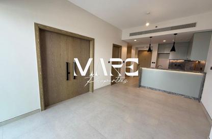 Apartment - 1 - 1 for rent in Golf Gate - Damac Hills - Dubai