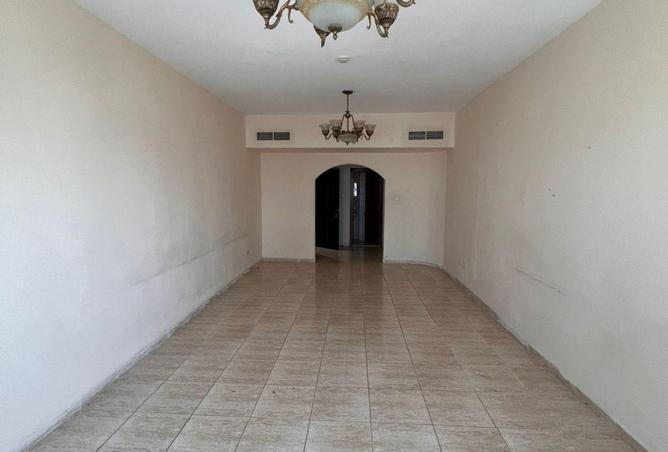 82378175 - Property Image 2