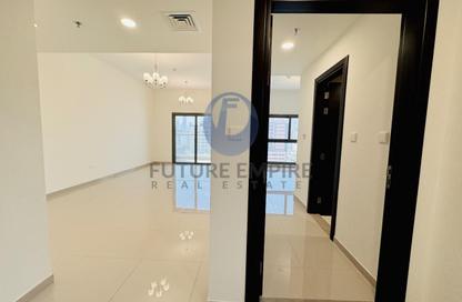 Apartment - 2 Bedrooms - 3 Bathrooms for rent in Jumeirah Garden City - Al Satwa - Dubai