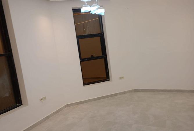 112836842 - Property Image 2