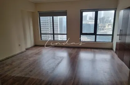 Apartment - 1 Bedroom - 2 Bathrooms for rent in South Ridge 2 - South Ridge - Downtown Dubai - Dubai